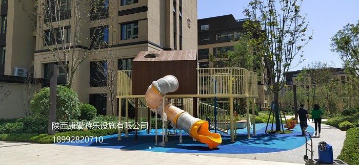 戶(hù)外兒童游樂(lè)設(shè)施