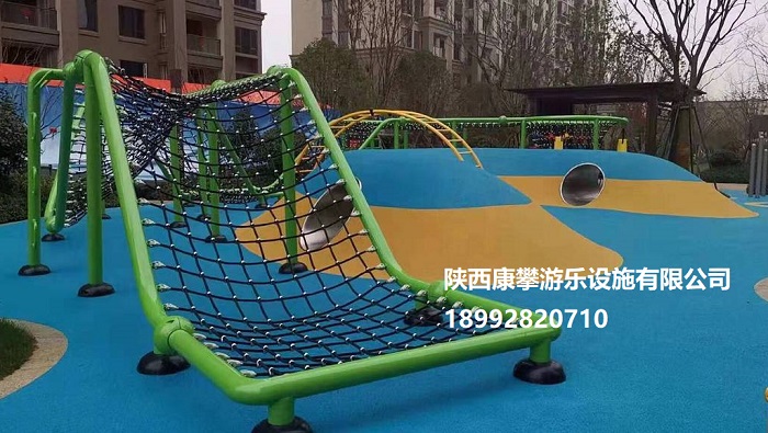 戶(hù)外攀爬設(shè)施