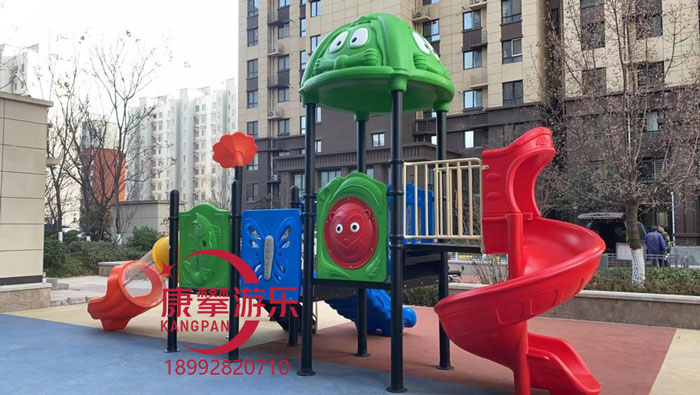 戶外游樂設施材質